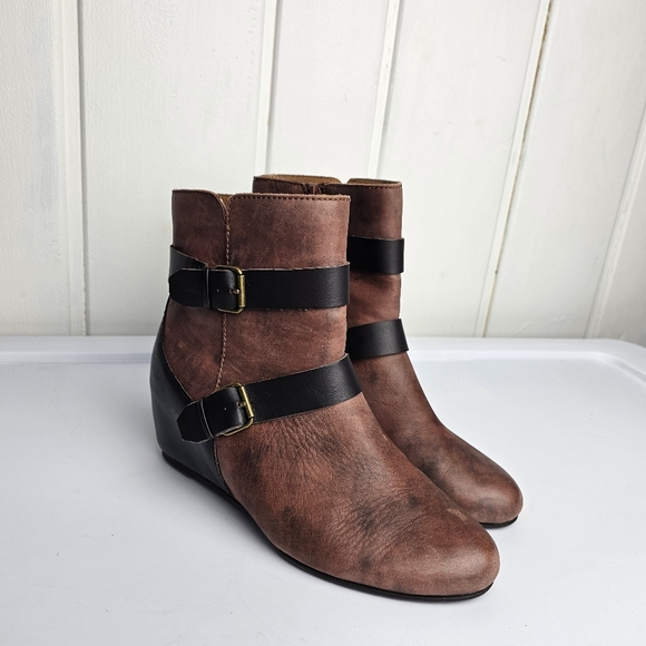 Comfortiva Ramika Mahogany Leather Boots Women's 9M - Picture 2 of 10